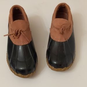 Ozark Trail navy/tan duck shoes-sz 7